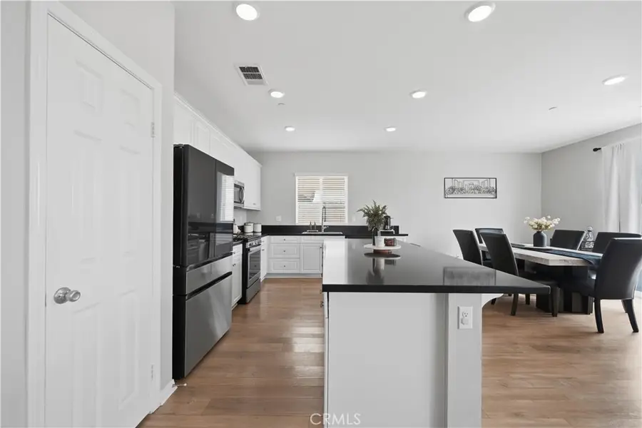 581 Pooish, San Jacinto, CA 92582 - #3