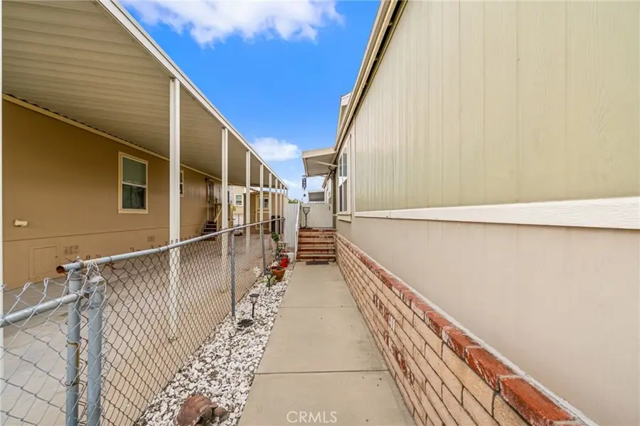 16860 Slover, Fontana, CA 92337 - #3