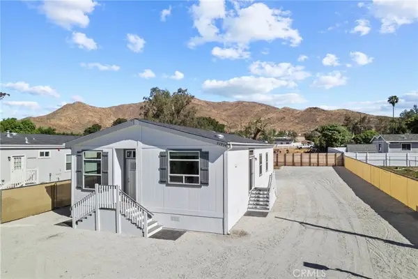 32934 9th St, Winchester, CA 92596