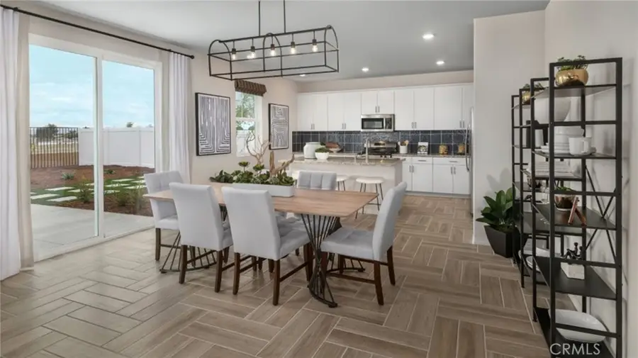 2435 Gunner Ridge Way, Rialto, CA 92377 - #3