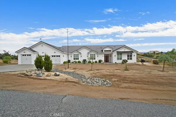 41799 Calle Contento, Temecula, CA 92592