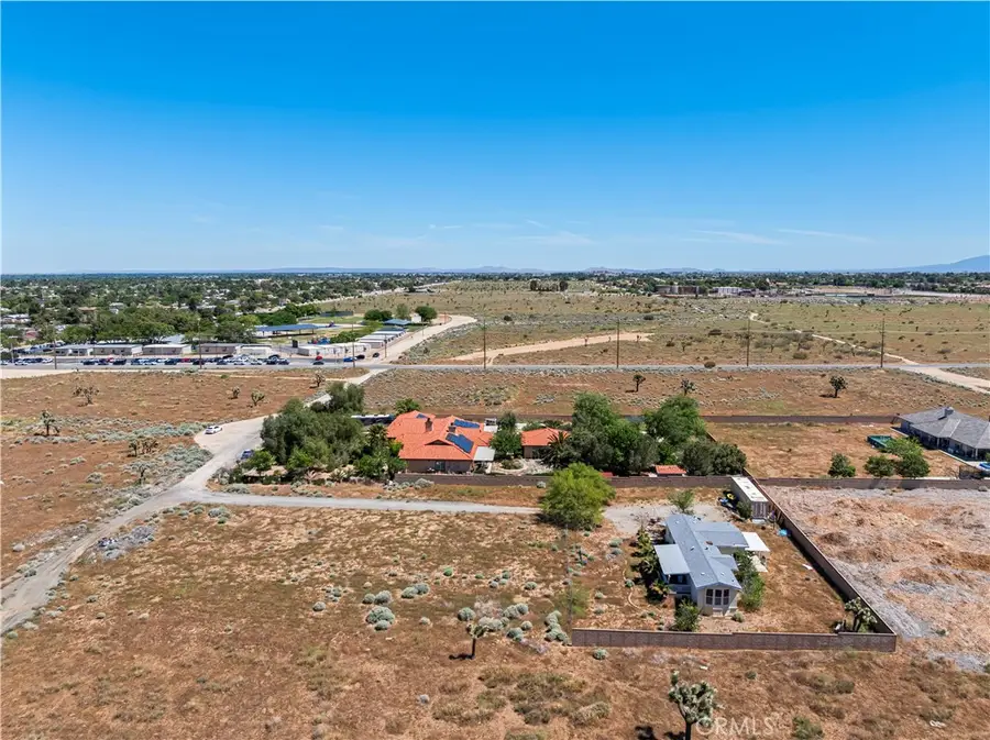 3544 W Avenue L10, Lancaster, CA 93536 - #2