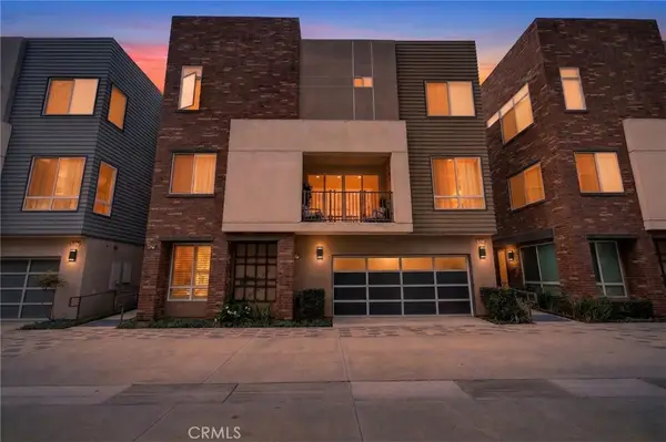 821 Brickyard, Costa Mesa, CA 92627