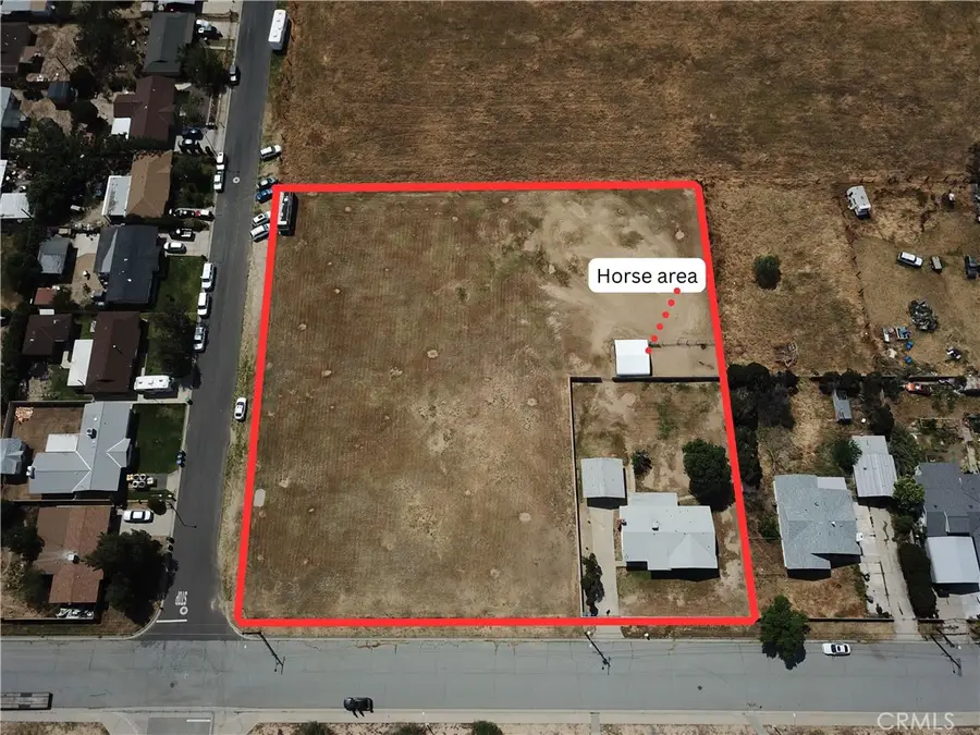 514 E Victory Avenue, Banning, CA 92220 - #3