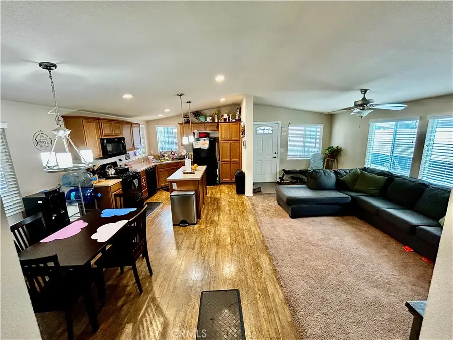 675 W Oakland Avenue #G2, Hemet, CA 92543 - #3