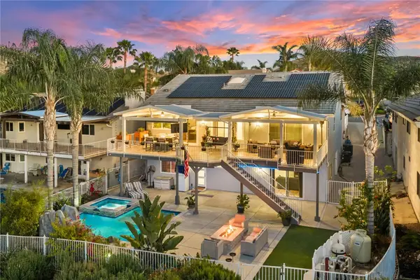 30857 Golden Gate, Canyon Lake, CA 92587