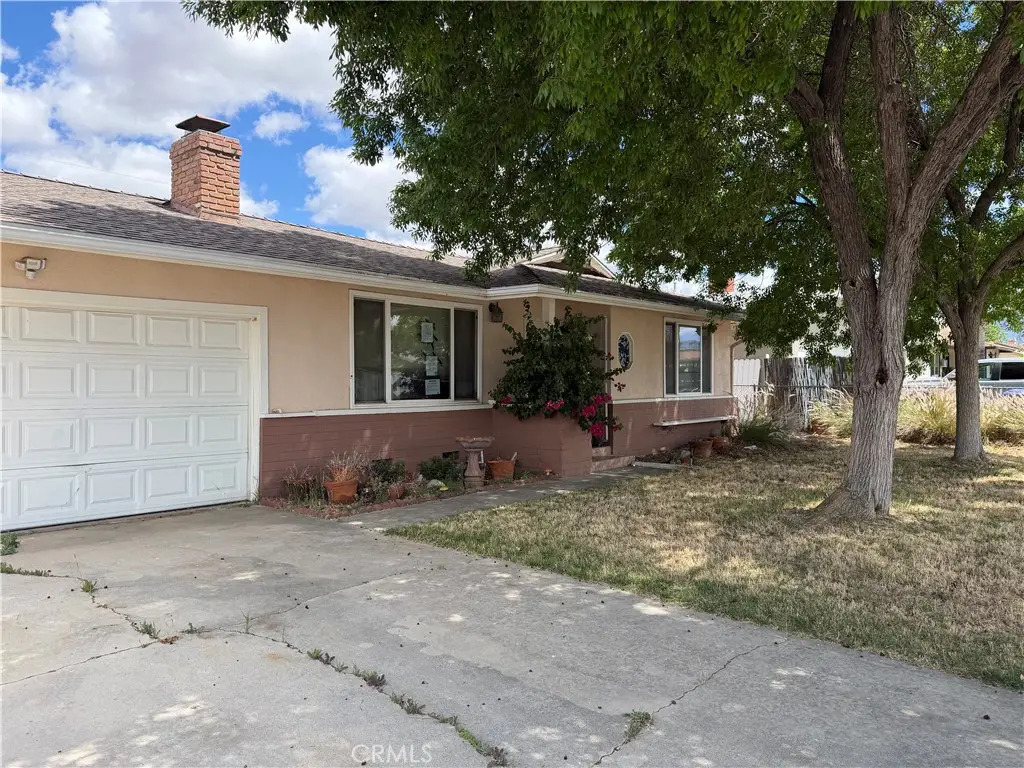 1000 Lucerne, Hemet, CA 92543 - #1