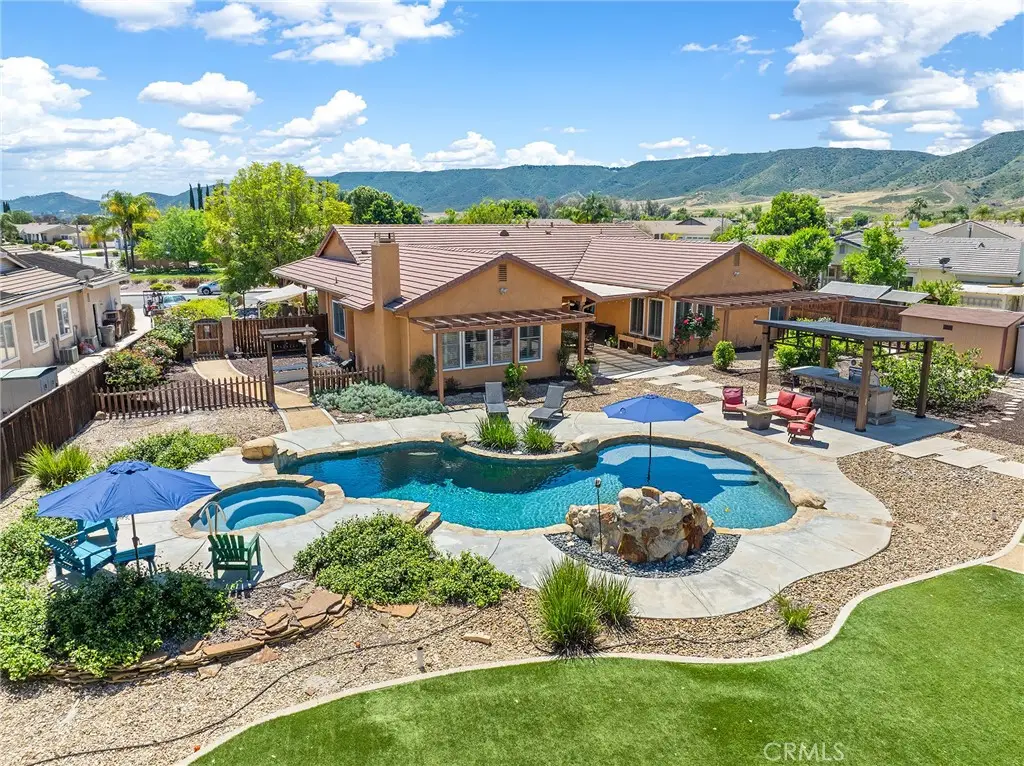 42260 Chisolm Trail, Murrieta, CA 92562 - #1