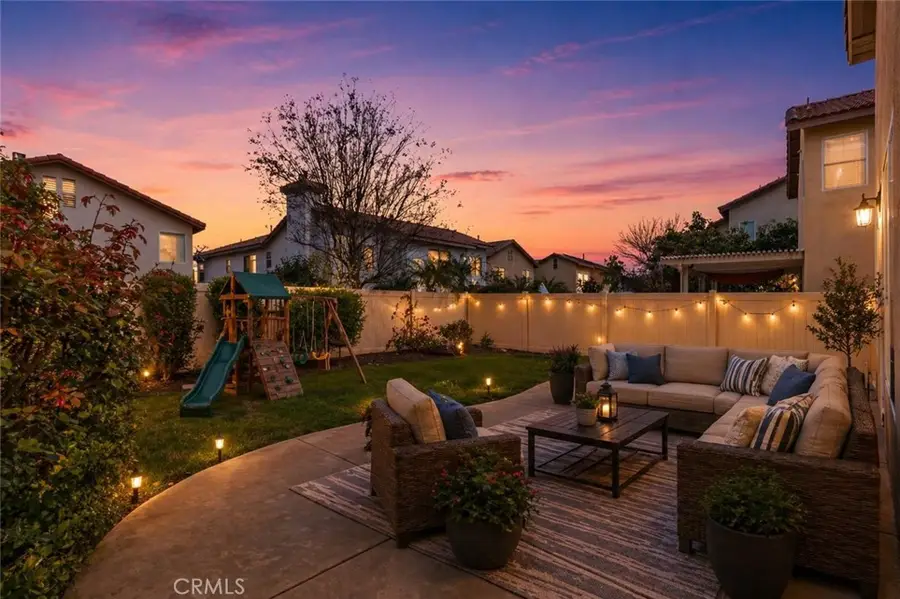 255 Roxanne, Corona, CA 92882 - #2