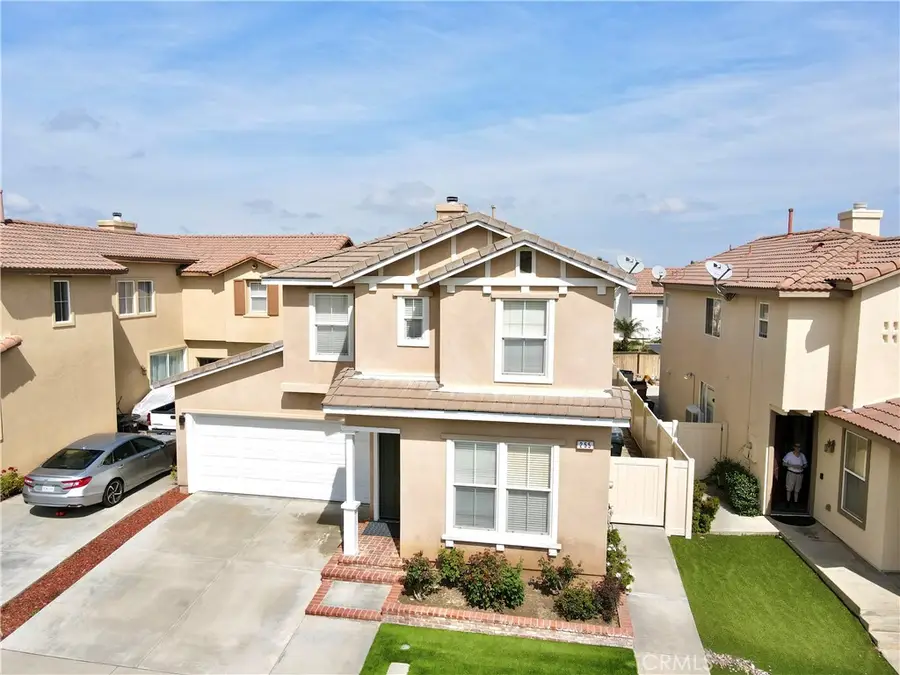 255 Roxanne, Corona, CA 92882 - #3