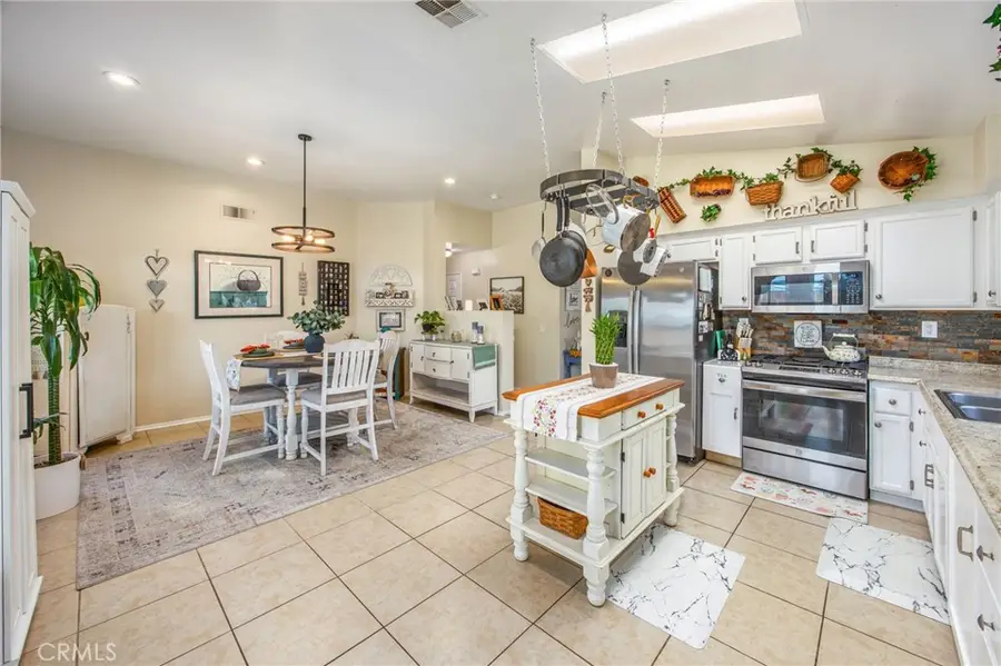 42806 Masonic Drive, Hemet, CA 92544 - #3