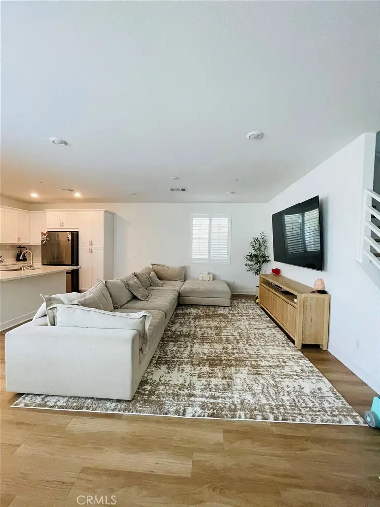 2004 Dewdrop, Upland, CA 91786 - #3