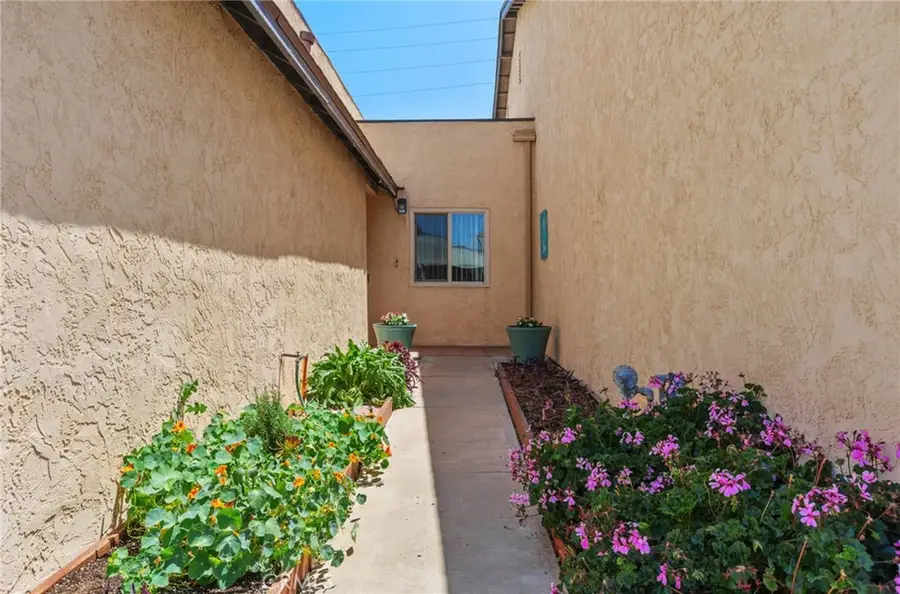 29368 Murrieta, Menifee, CA 92586 - #2