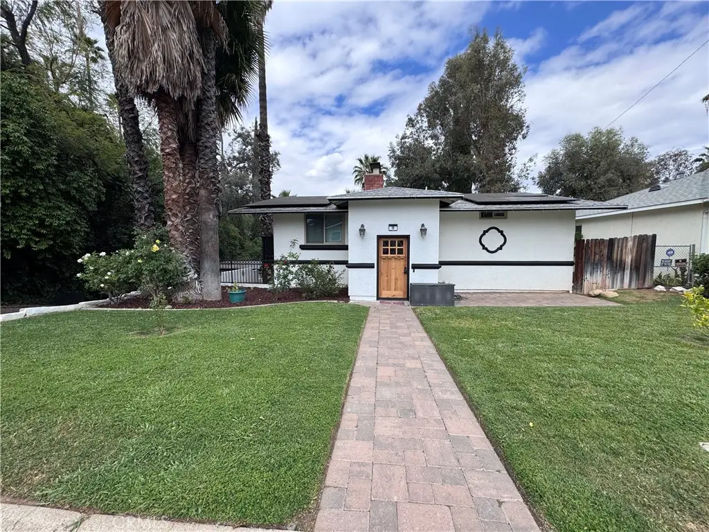 19 Sherril, Redlands, CA 92373 - #1