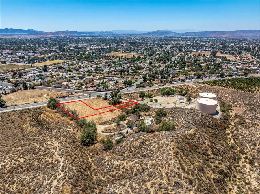 1 Park Avenue, San Jacinto, CA 92583 - #3