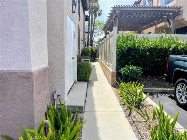 39216 Flamingo Bay #a, Murrieta, CA 92563