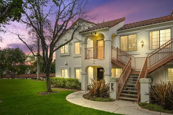 13323 Caminito Ciera #108, San Diego, CA 92129