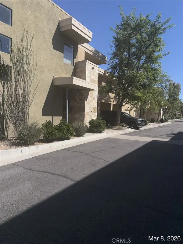 820 E Palm Canyon, Palm Springs, CA 92264