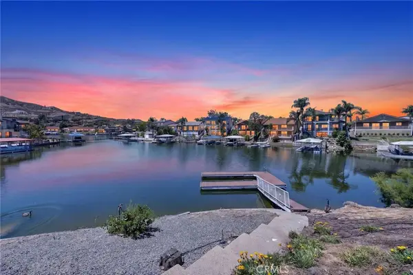 30199 Windward Drive, Canyon Lake, CA 92587