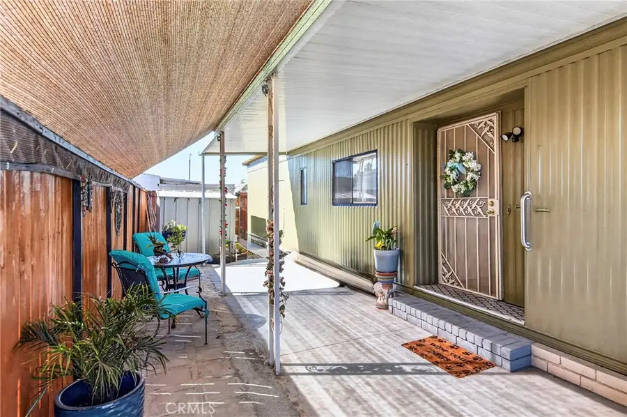 1625 W Johnston Avenue, Hemet, CA 92543 - #2