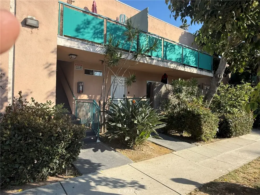 1902 Arizona, Santa Monica, CA 90404 - #2