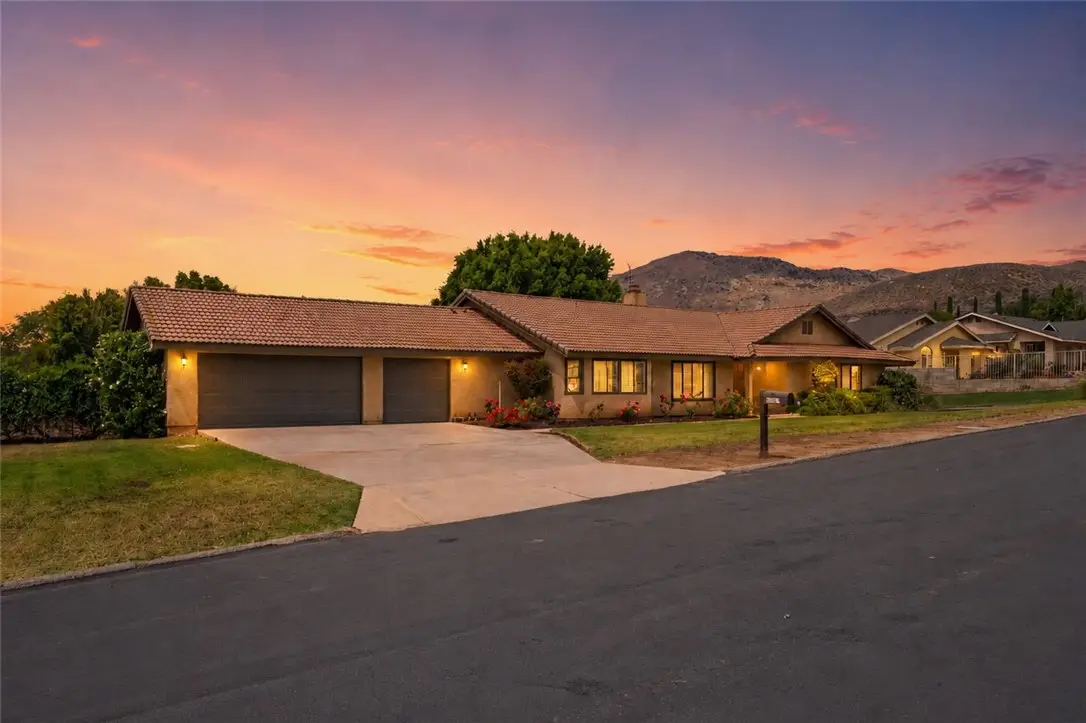 6884 Darlene, Jurupa Valley, CA 92509 - #1