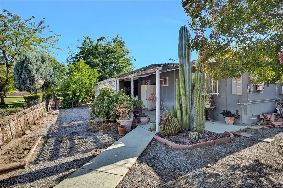 200 Vivian, Hemet, CA 92543 - #3