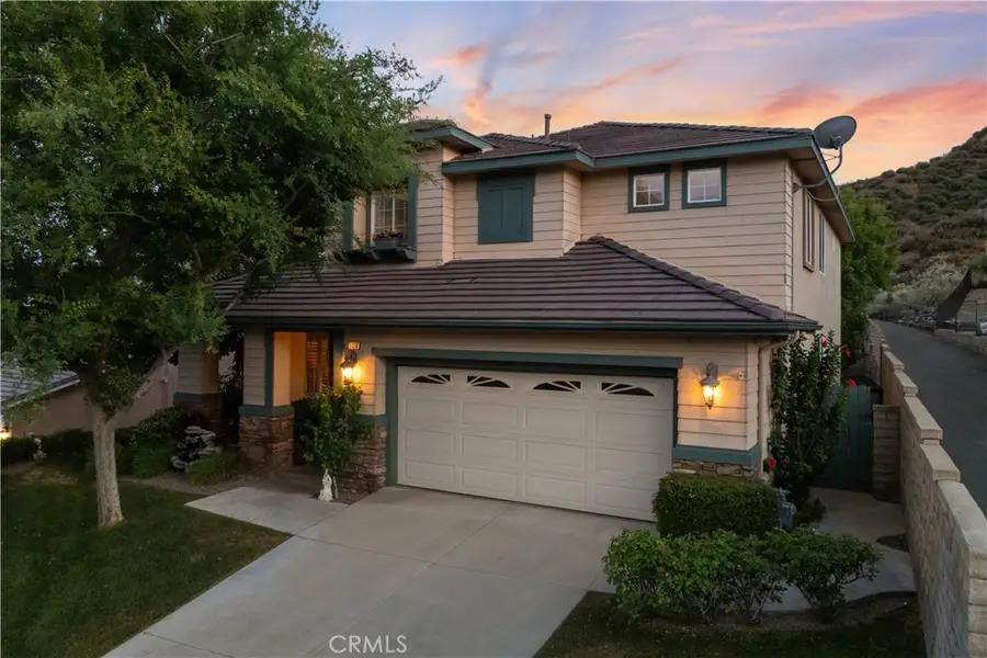 21124 Cross Creek Drive, Saugus, CA 91350 - #2