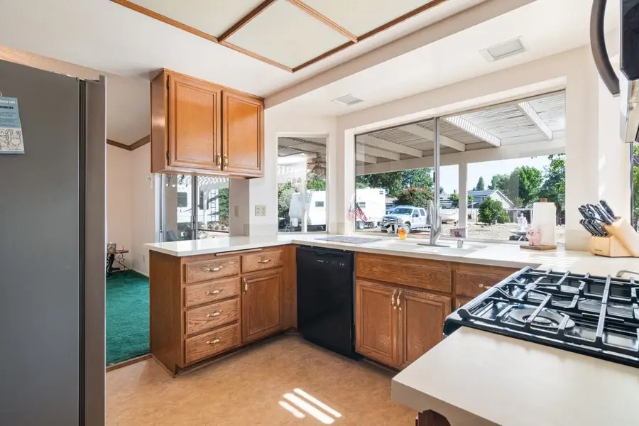 15640 Alvarado, Lake Elsinore, CA 92530 - #2