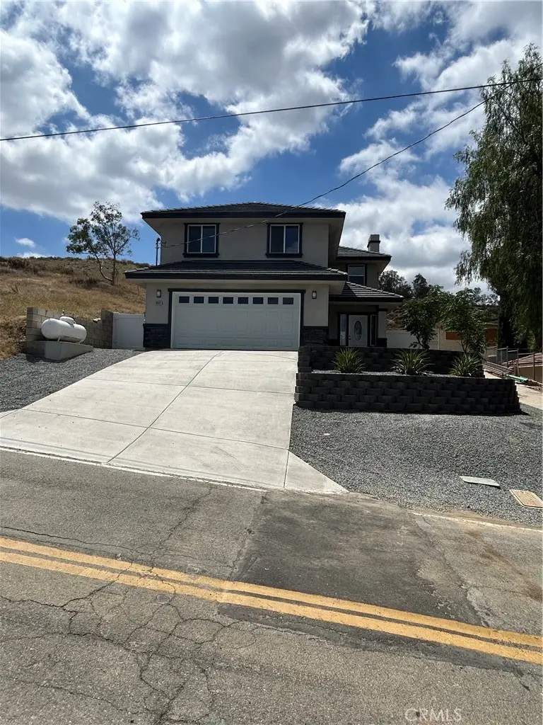 30492 Illinois Street, Lake Elsinore, CA 92530 - #1