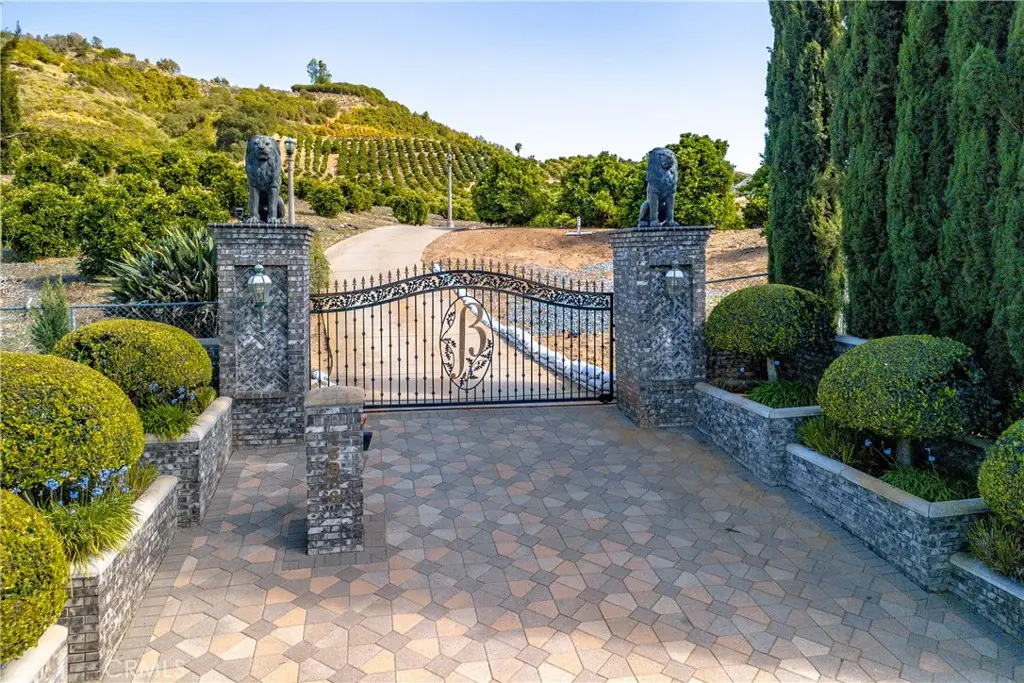 46856 El Prado, Temecula, CA 92590 - #1