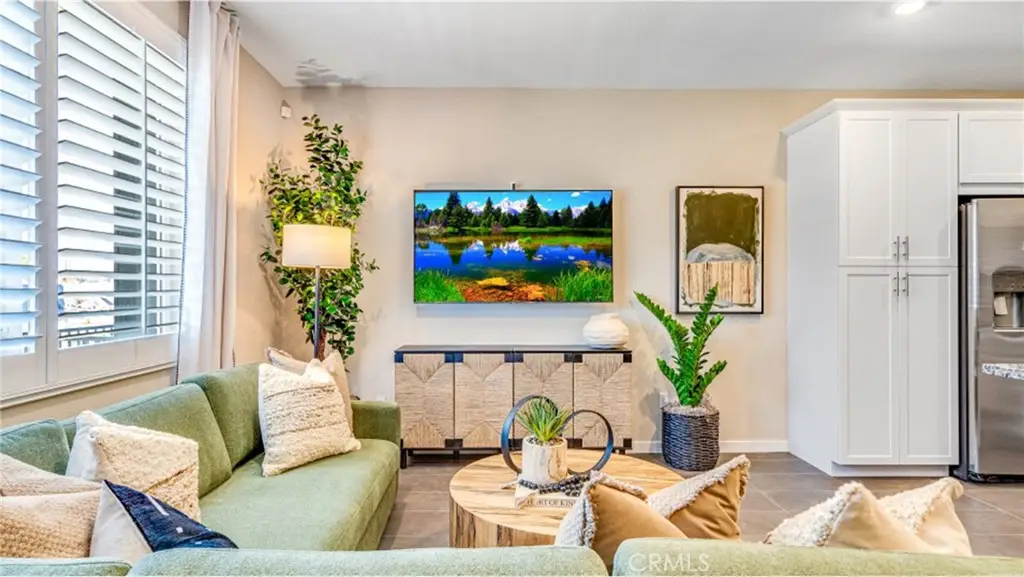 4333 S Grasly Paseo, Ontario, CA 91762 - #1