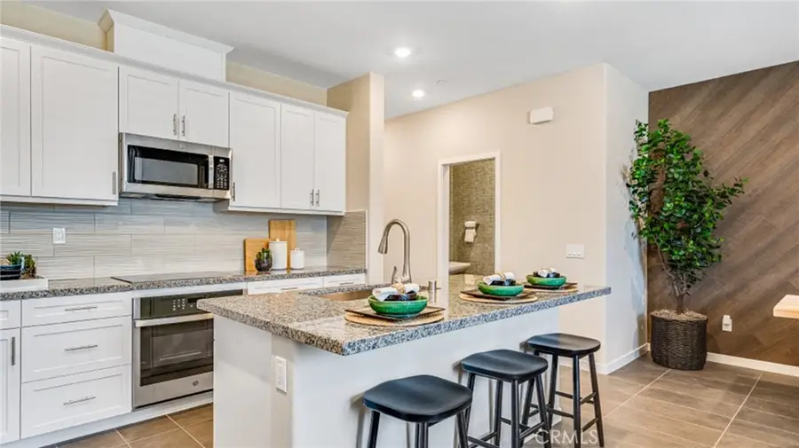 4333 S Grasly Paseo, Ontario, CA 91762 - #2
