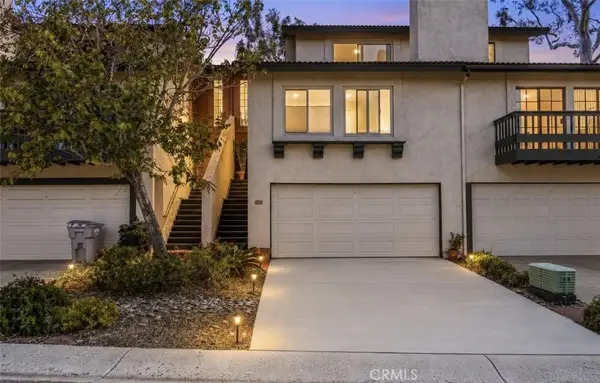 6975 Camino Amero, San Diego, CA 92111