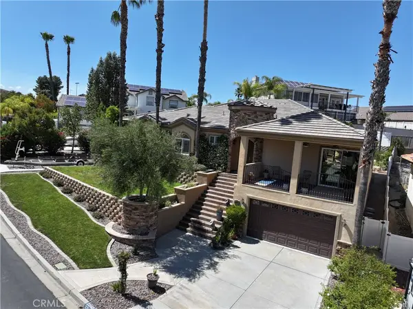 22142 Hoofbeat, Canyon Lake, CA 92587