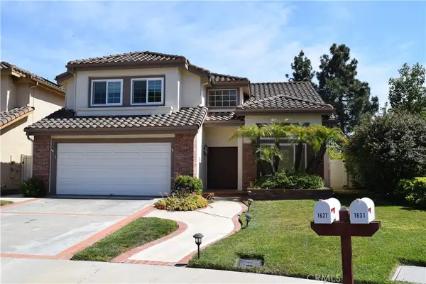 1627 Dawson Drive, Vista, CA 92081