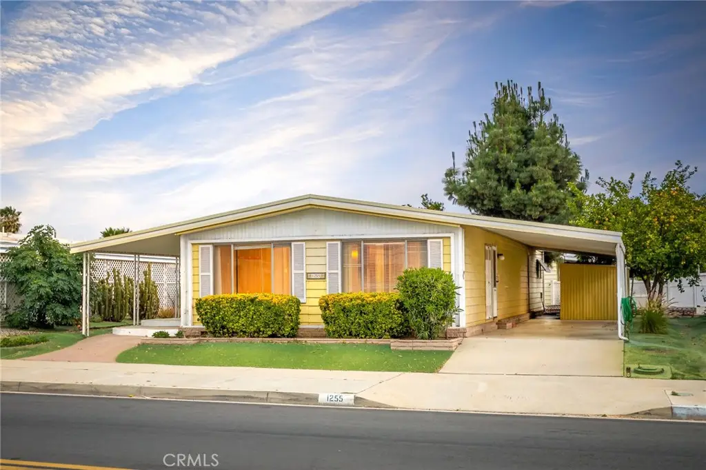1255 W Johnston, Hemet, CA 92543 - #1