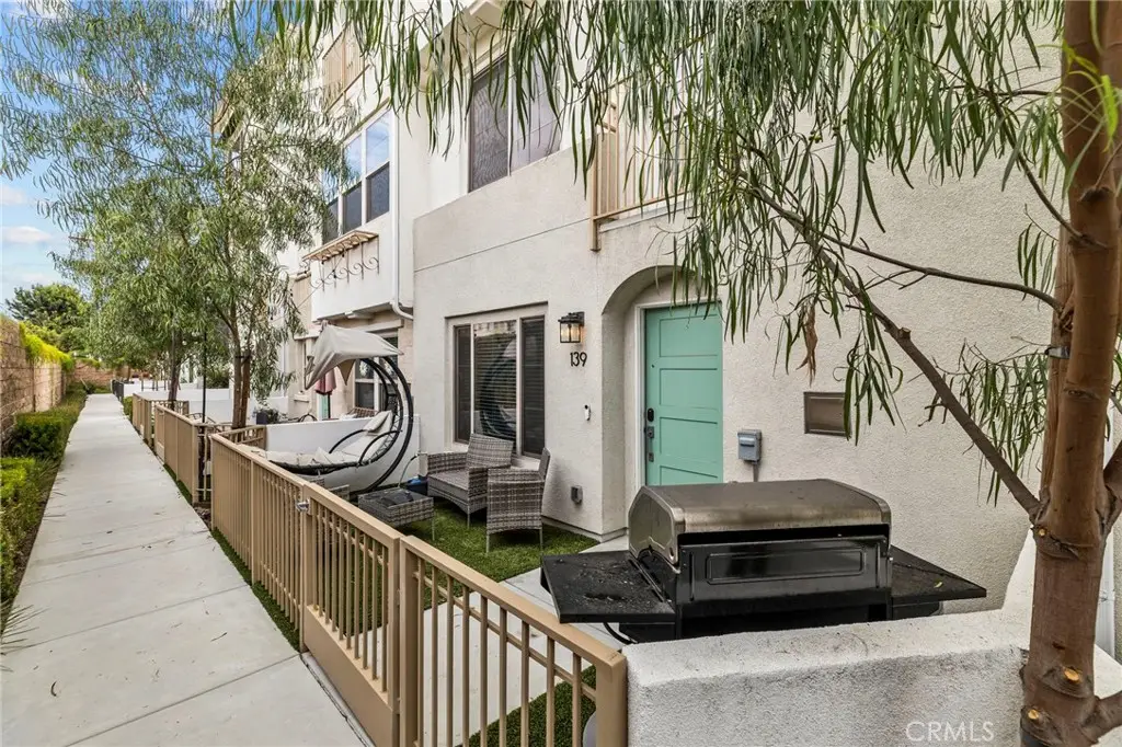 139 E Knox Dr, La Habra, CA 90631 - #1