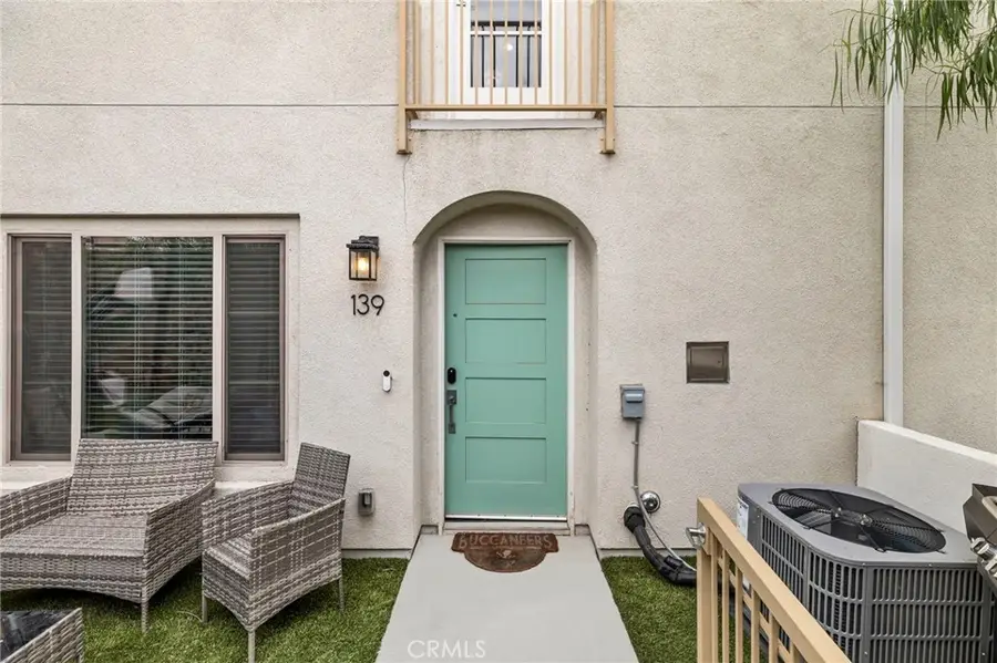 139 E Knox Dr, La Habra, CA 90631 - #2