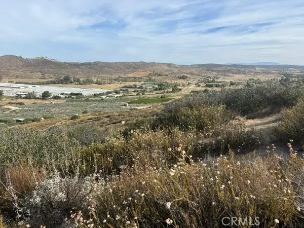 17 Ginter Road, Hemet, CA 92544