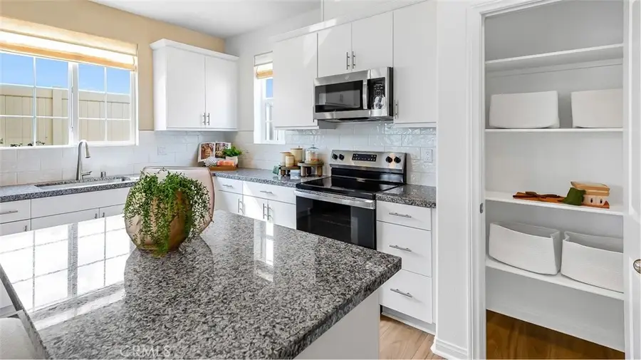 1725 Phantom Lane, Rialto, CA 92376 - #3