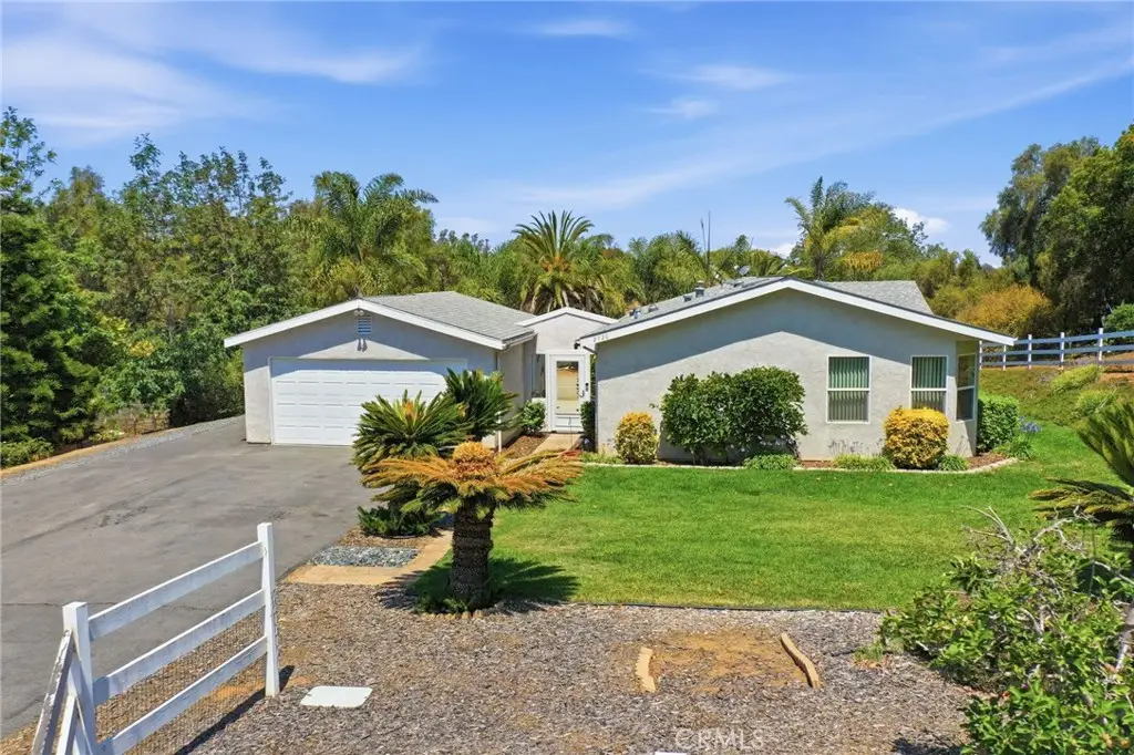 2726 Ramona Drive, Vista, CA 92084 - #1