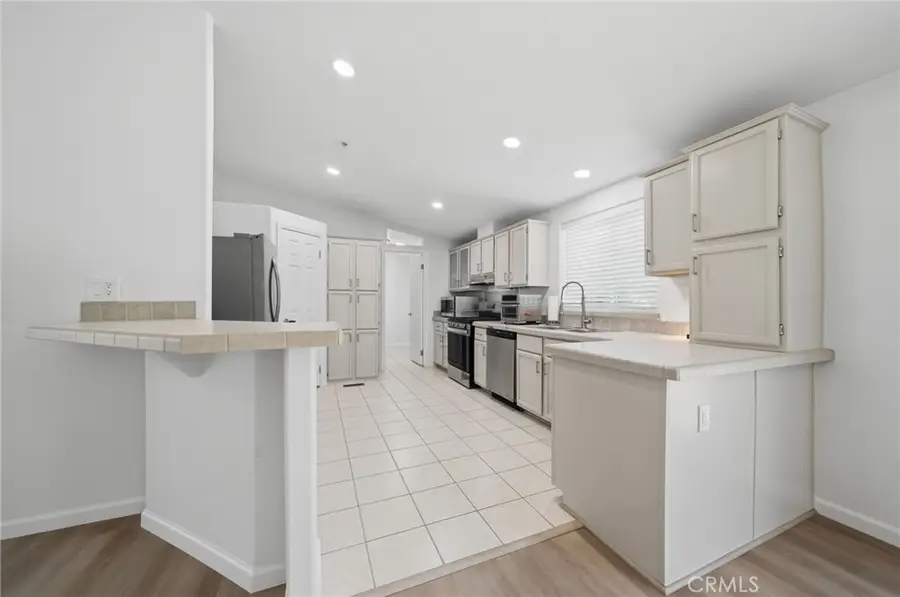 2726 Ramona Drive, Vista, CA 92084 - #3