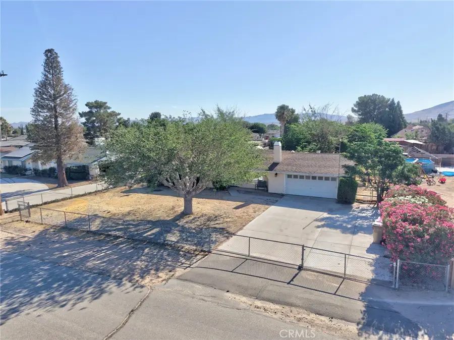 8167 Windsor Avenue, Hesperia, CA 92345 - #2