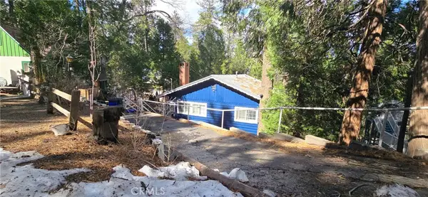 24032 Alpine, Crestline, CA 92325