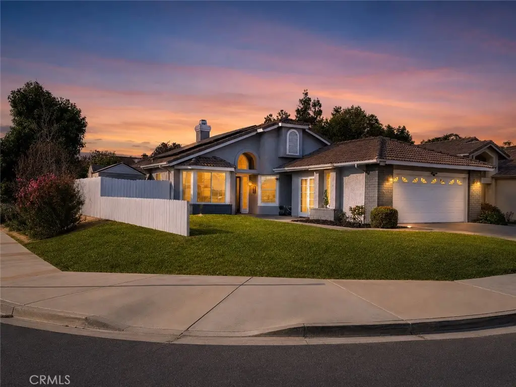 39502 Cedarwood Dr, Murrieta, CA 92563 - #1