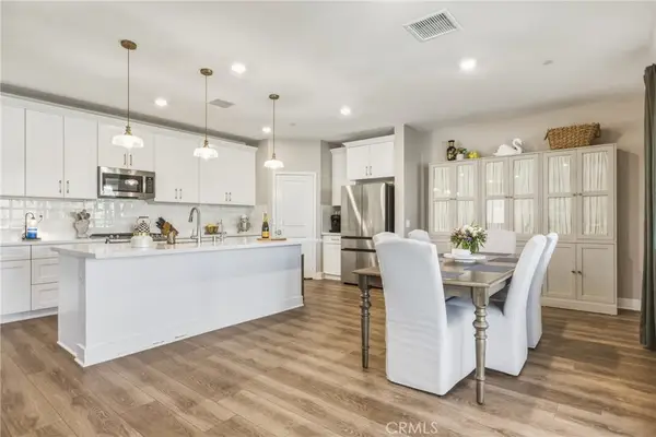 34330 Coconut Circle, Winchester, CA 92596
