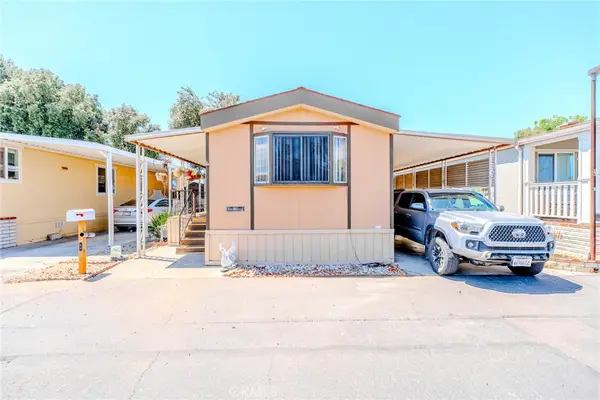 675 W Oakland Avenue #G-4, Hemet, CA 92543