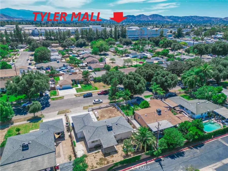 3665 Ross Street, Riverside, CA 92503 - #2