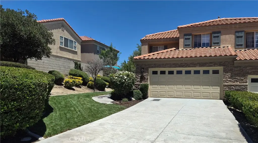 16287 Maricopa Ln, Apple Valley, CA 92307 - #1